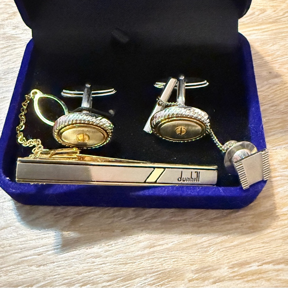 Dunhill set cufflink with tie bar clips 24k GP
